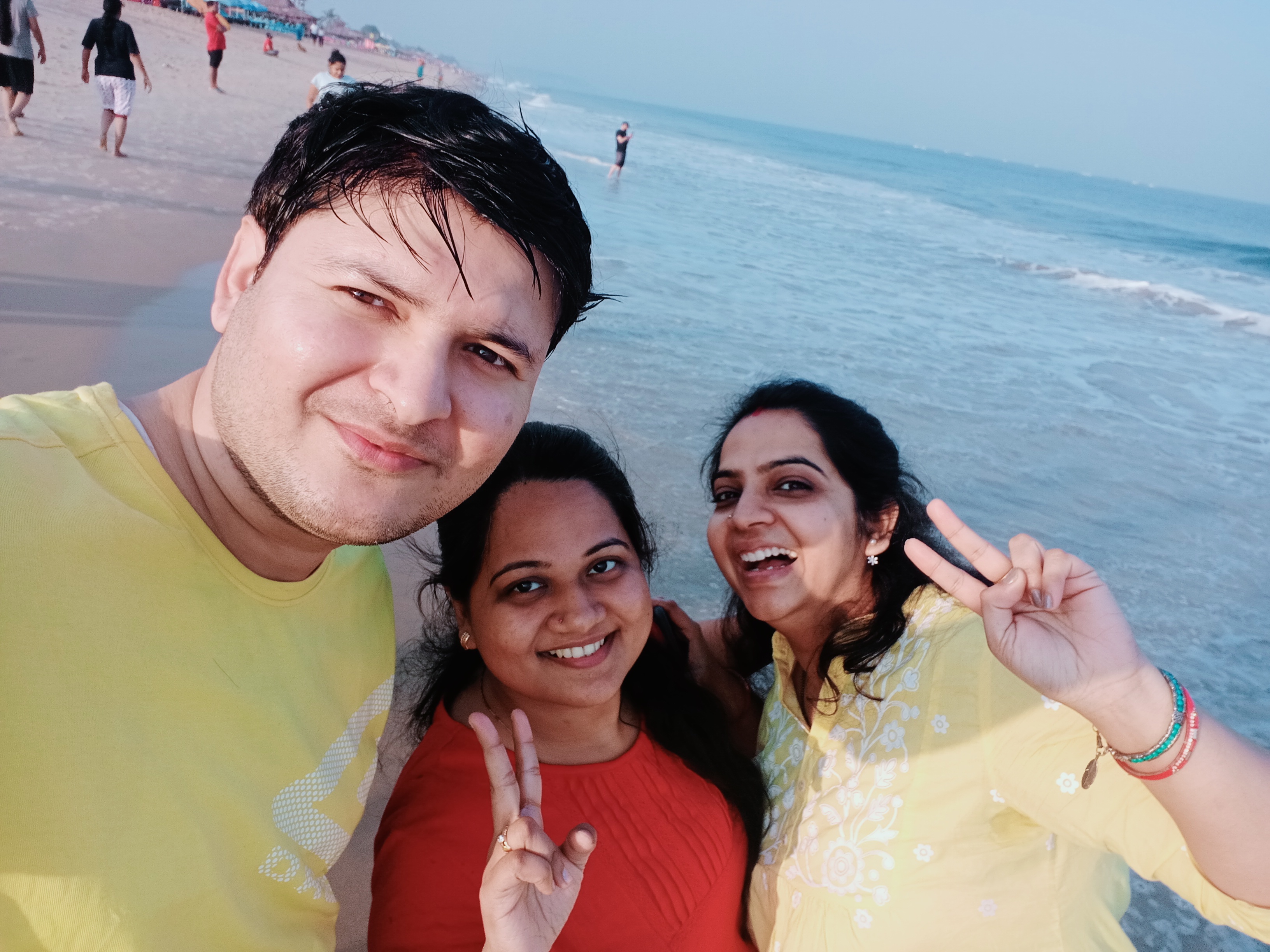 Happy beach vibes - Goa, 2024