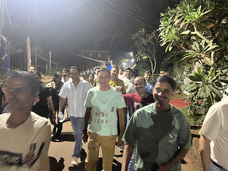 An evening stroll - Goa, 2024
